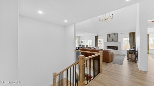 14612 Reserve Park Pl, Louisville, KY 40299