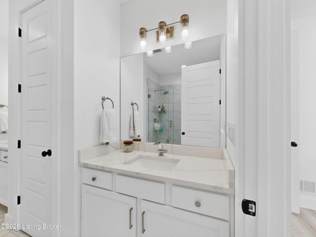 14612 Reserve Park Pl, Louisville, KY 40299