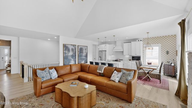 14612 Reserve Park Pl, Louisville, KY 40299