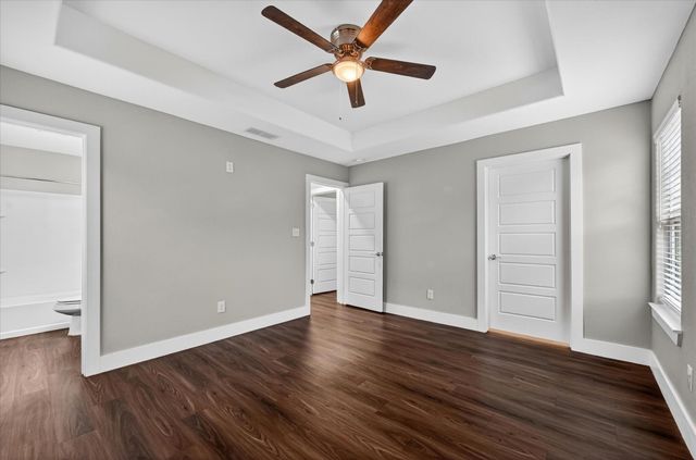 1032 Ray Drive, Denison, TX 75020