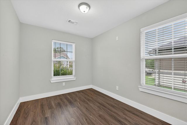 1032 Ray Drive, Denison, TX 75020