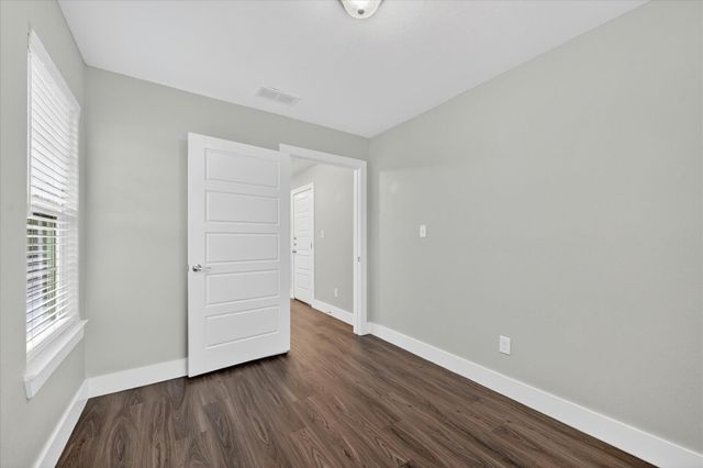 1032 Ray Drive, Denison, TX 75020
