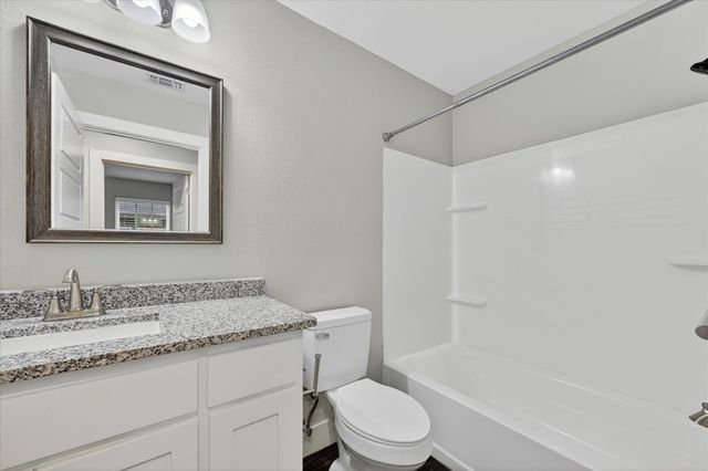 1032 Ray Drive, Denison, TX 75020