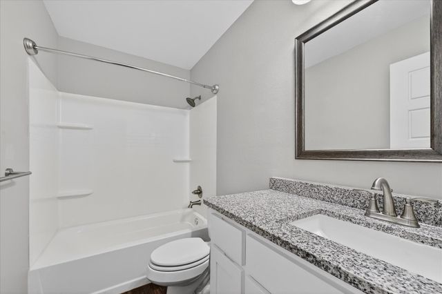 1032 Ray Drive, Denison, TX 75020