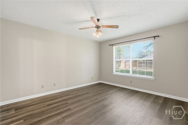 887 Piercefield Drive, Richmond Hill, GA 31324