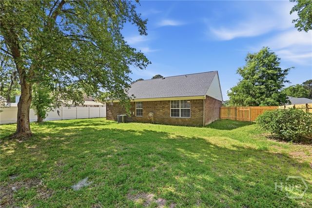 887 Piercefield Drive, Richmond Hill, GA 31324