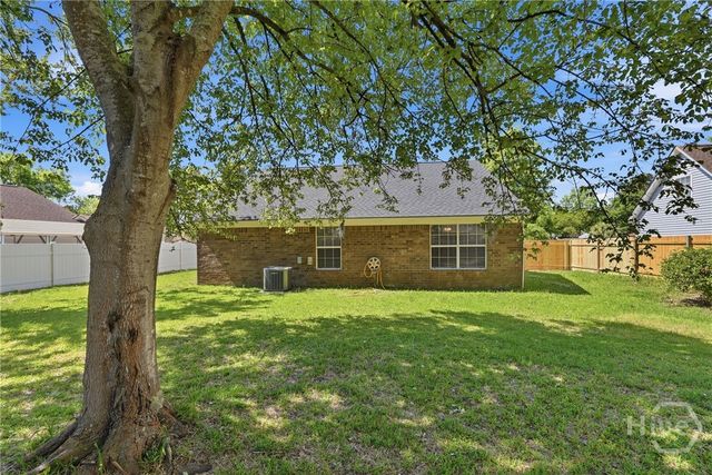 887 Piercefield Drive, Richmond Hill, GA 31324