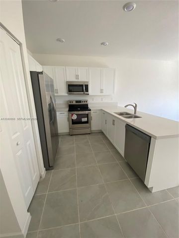 28729 SW 132nd Pl 28729, Homestead, FL 33033