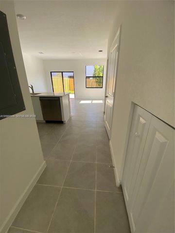 28729 SW 132nd Pl 28729, Homestead, FL 33033