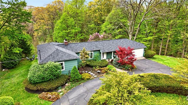 131 Panorama Trail, Penfield, NY 14625