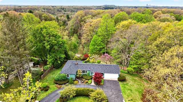 131 Panorama Trail, Penfield, NY 14625