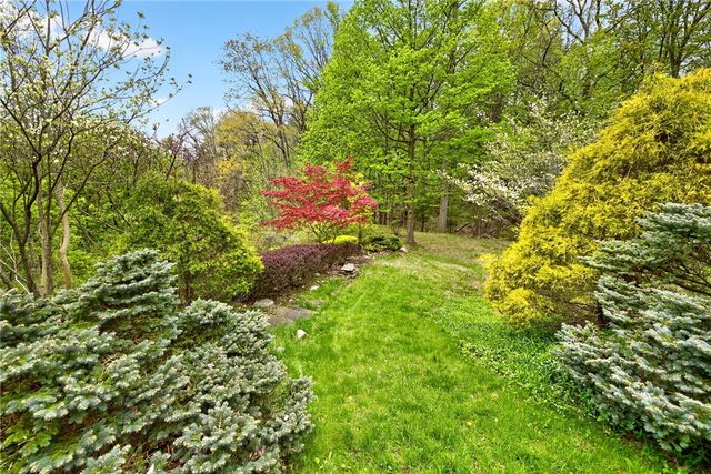 131 Panorama Trail, Penfield, NY 14625