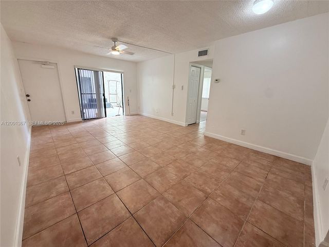 11120 Royal Palm Blvd 4-10, Coral Springs, FL 33065