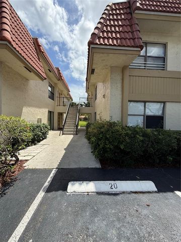 11120 Royal Palm Blvd 4-10, Coral Springs, FL 33065