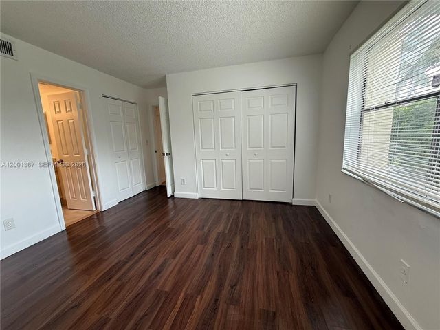 11120 Royal Palm Blvd 4-10, Coral Springs, FL 33065