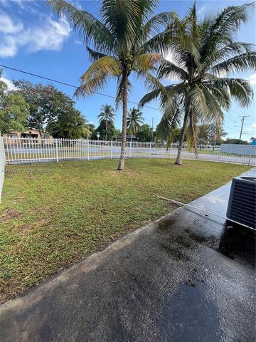 1201 NW 117th St, Miami, FL 33167