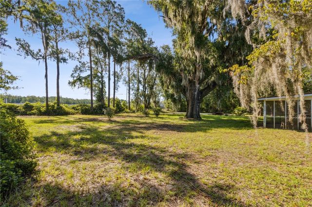 2742 Second Street S, Folkston, GA 31537