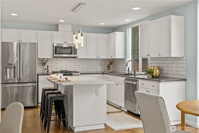 22432 SE 281st Street, Maple Valley, WA 98038