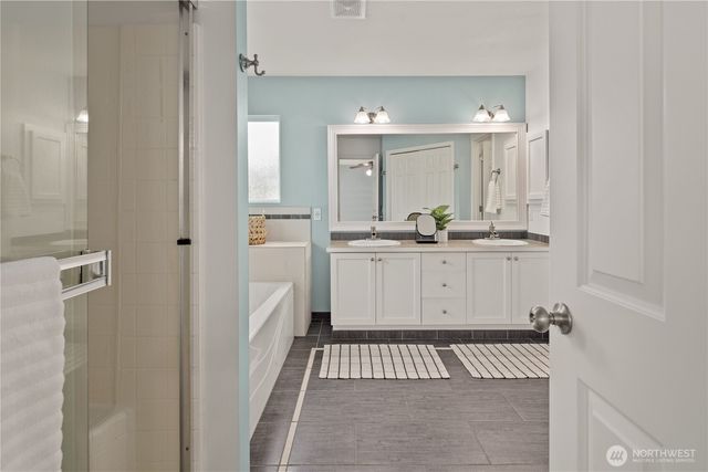 22432 SE 281st Street, Maple Valley, WA 98038