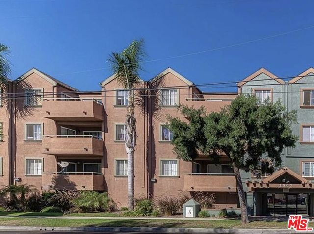 2507 E 15th Street 104, Long Beach, CA 90804