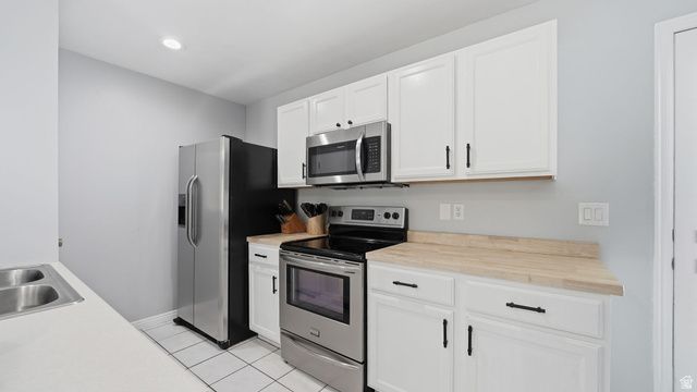 2019 N 2195 W, Clinton, UT 84015