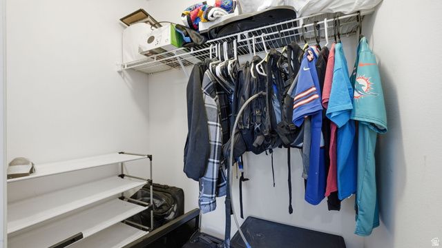 2019 N 2195 W, Clinton, UT 84015