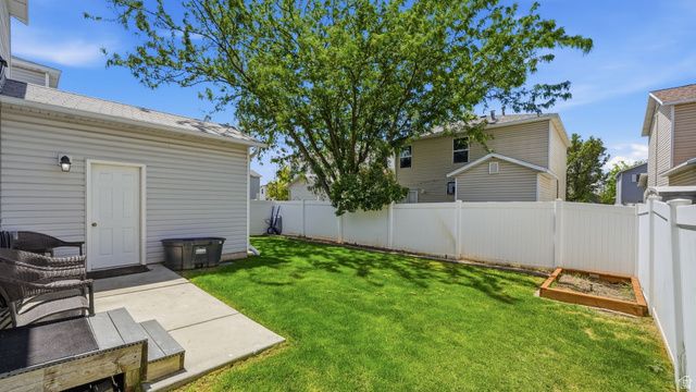 2019 N 2195 W, Clinton, UT 84015