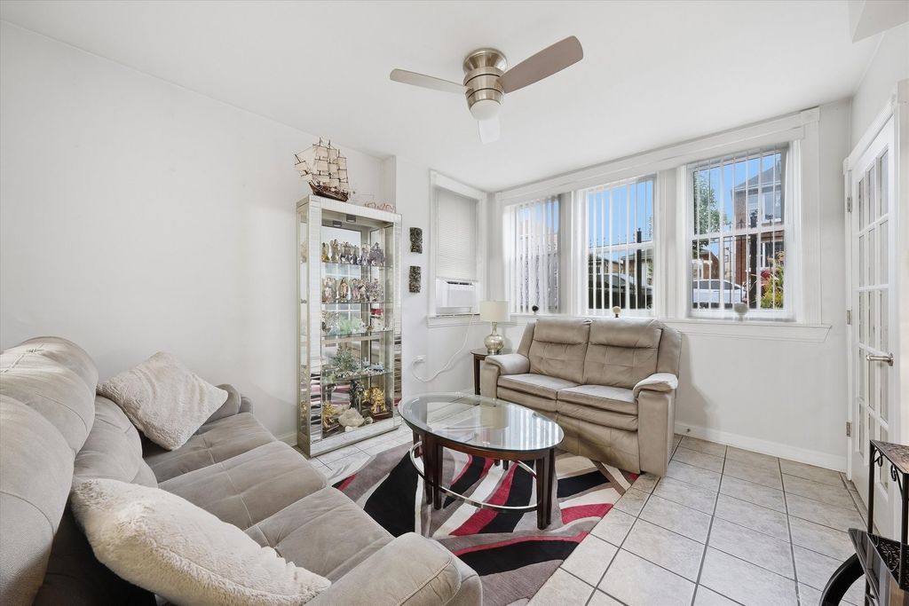 4511 S Francisco Avenue, Chicago, IL 60632 — photo 3