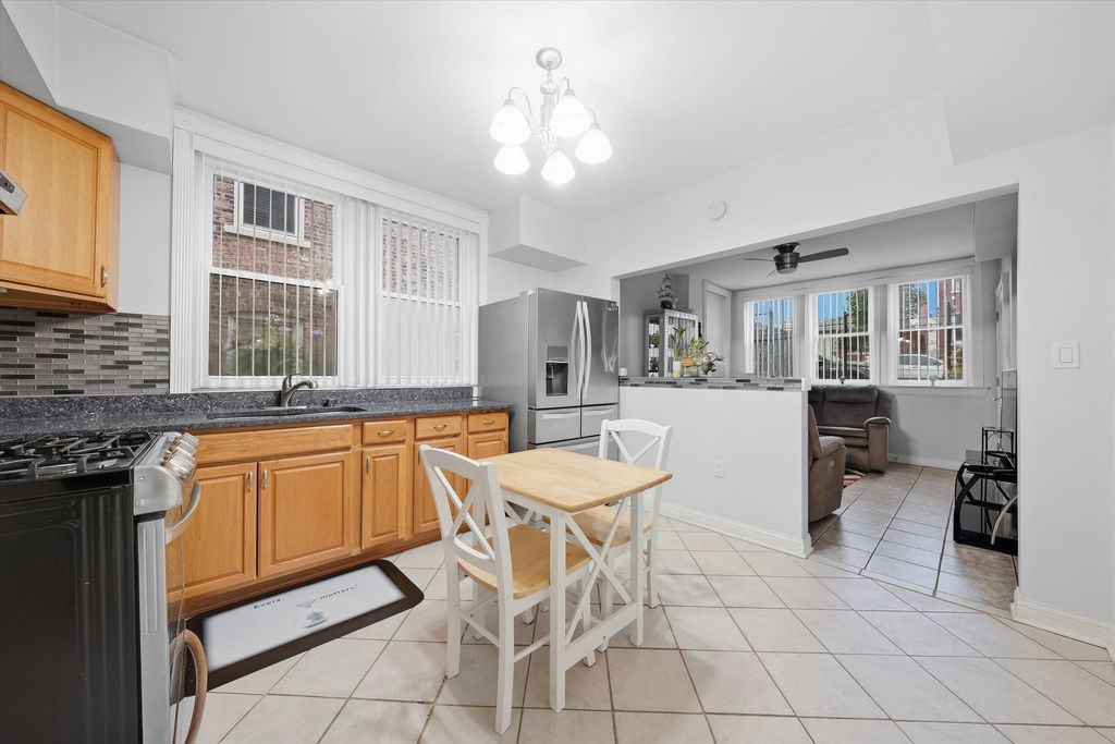 4511 S Francisco Avenue, Chicago, IL 60632 — photo 5