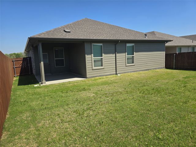 7709 Tuscarora Drive, Ponder, TX 76259