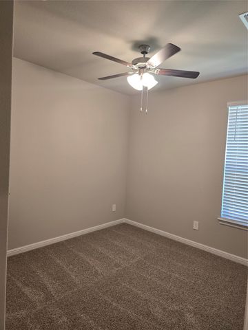 7709 Tuscarora Drive, Ponder, TX 76259