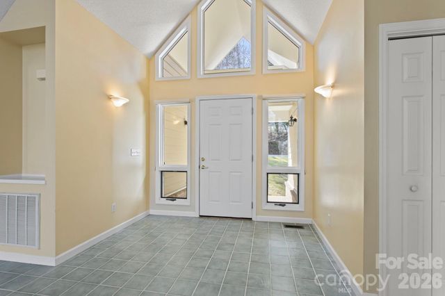514 Cobblestone Lane, Flat Rock, NC 28731
