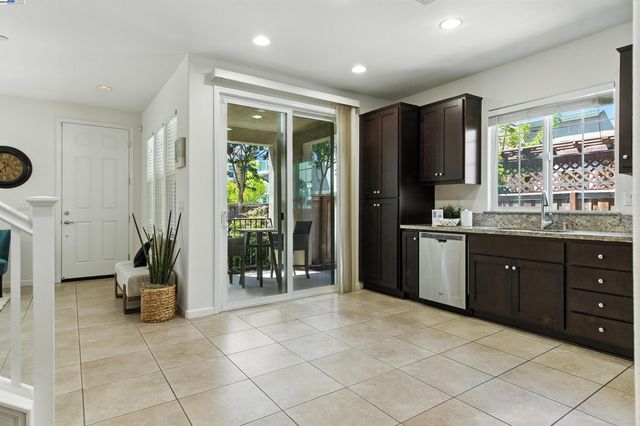 1515 Glenn Street, Hayward, CA 94545