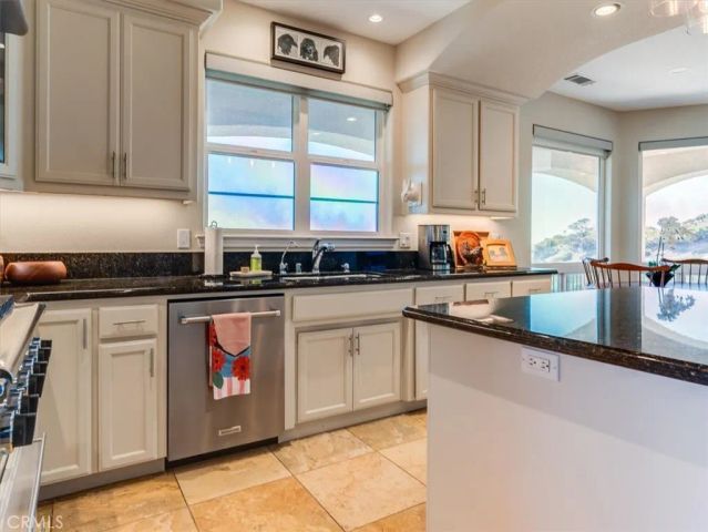 14215 Mary Austin Lane, Atascadero, CA 93422