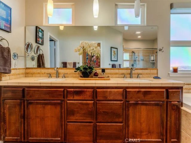 14215 Mary Austin Lane, Atascadero, CA 93422