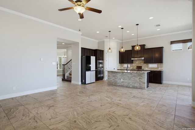 12135 Upton Park, San Antonio, TX 78253