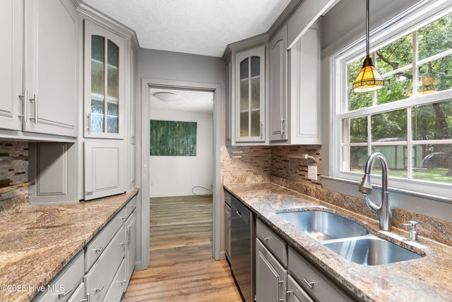518 Highgreen Drive, Wilmington, NC 28411
