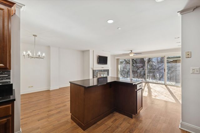 1 Oak Brook Club Drive A310, Oak Brook, IL 60523