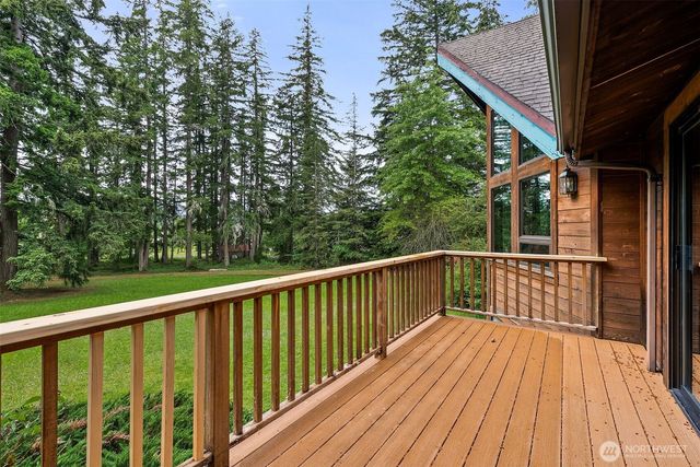 4642 Oyster Bay Road NW, Olympia, WA 98502