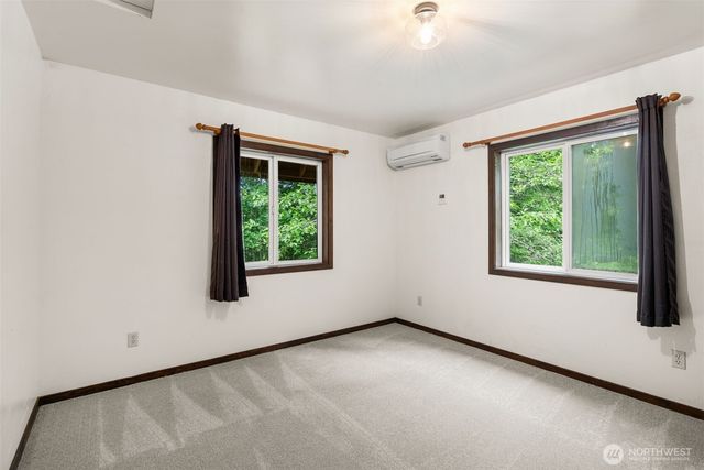 4642 Oyster Bay Road NW, Olympia, WA 98502
