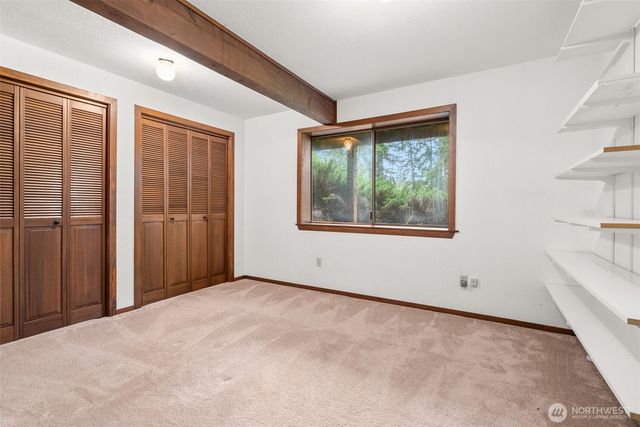 4642 Oyster Bay Road NW, Olympia, WA 98502