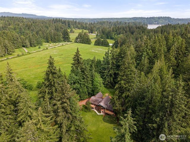 4642 Oyster Bay Road NW, Olympia, WA 98502