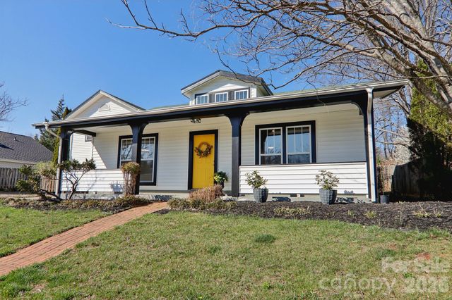 3 Rosemont Court, Asheville, NC 28803