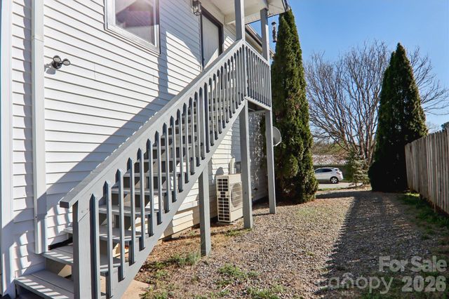 3 Rosemont Court, Asheville, NC 28803