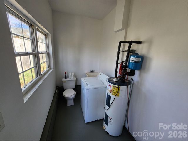 3 Rosemont Court, Asheville, NC 28803