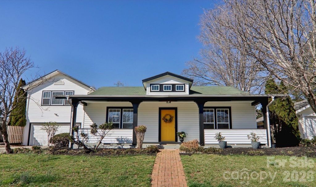 3 Rosemont Court, Asheville, NC 28803