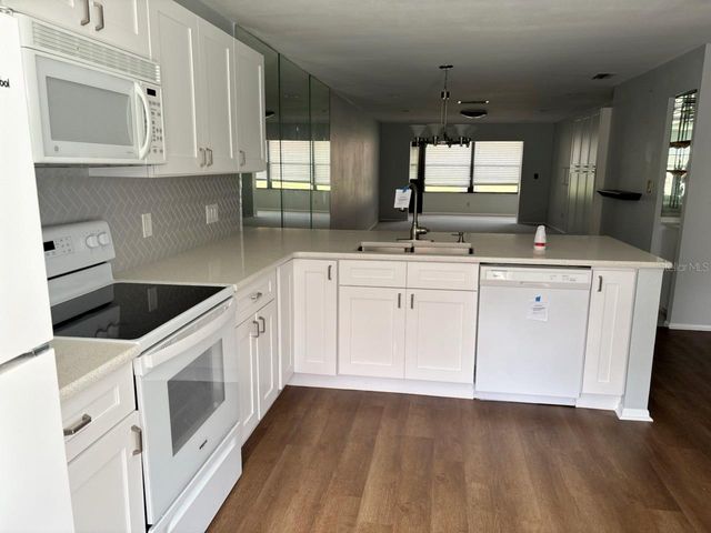 19029 US HIGHWAY 19 N 20A, Clearwater, FL 33764