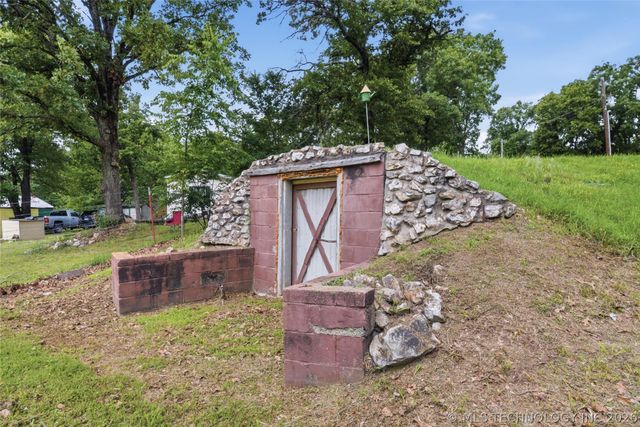 1533 N 442 Road, Salina, OK 74365