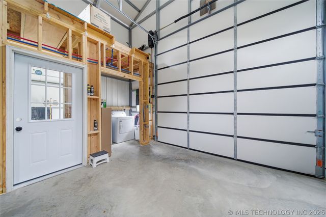 1533 N 442 Road, Salina, OK 74365