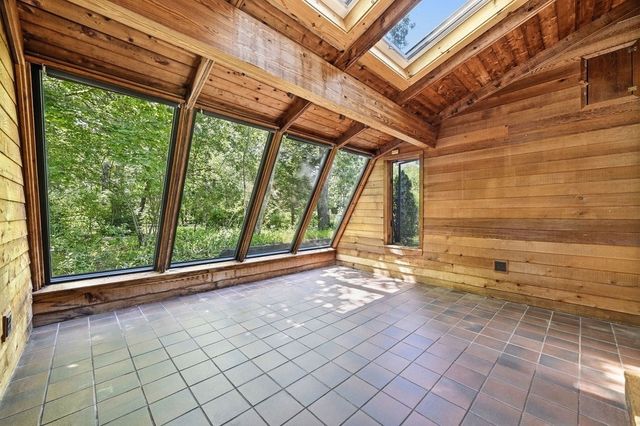 45 Old Paine Hollow Rd, Wellfleet, MA 02667